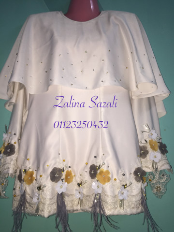 Photo 1 of Moden KM1 Kurung Moden With Cape- White- Nikah
3D flower Beading