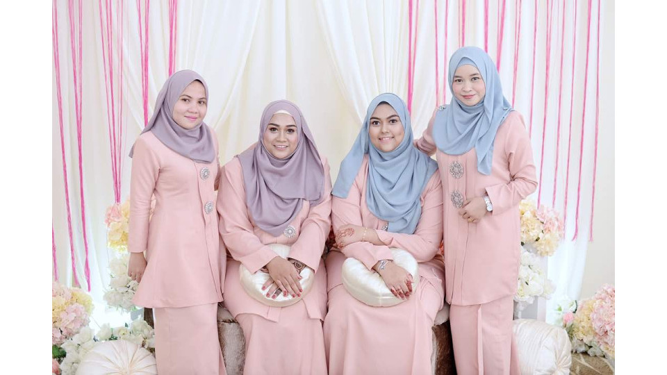 Miss Myna Gamba 2