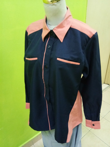 Photo 2 of Baju korporat TP-501002 Gabungan 2 warna, tangan berkaf kemeja dan poket sorok.. Leher kontinental.