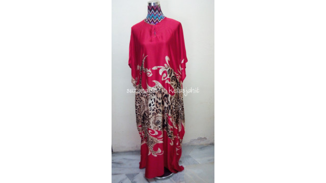 Suzanaism Photo 3 of Tailor-25